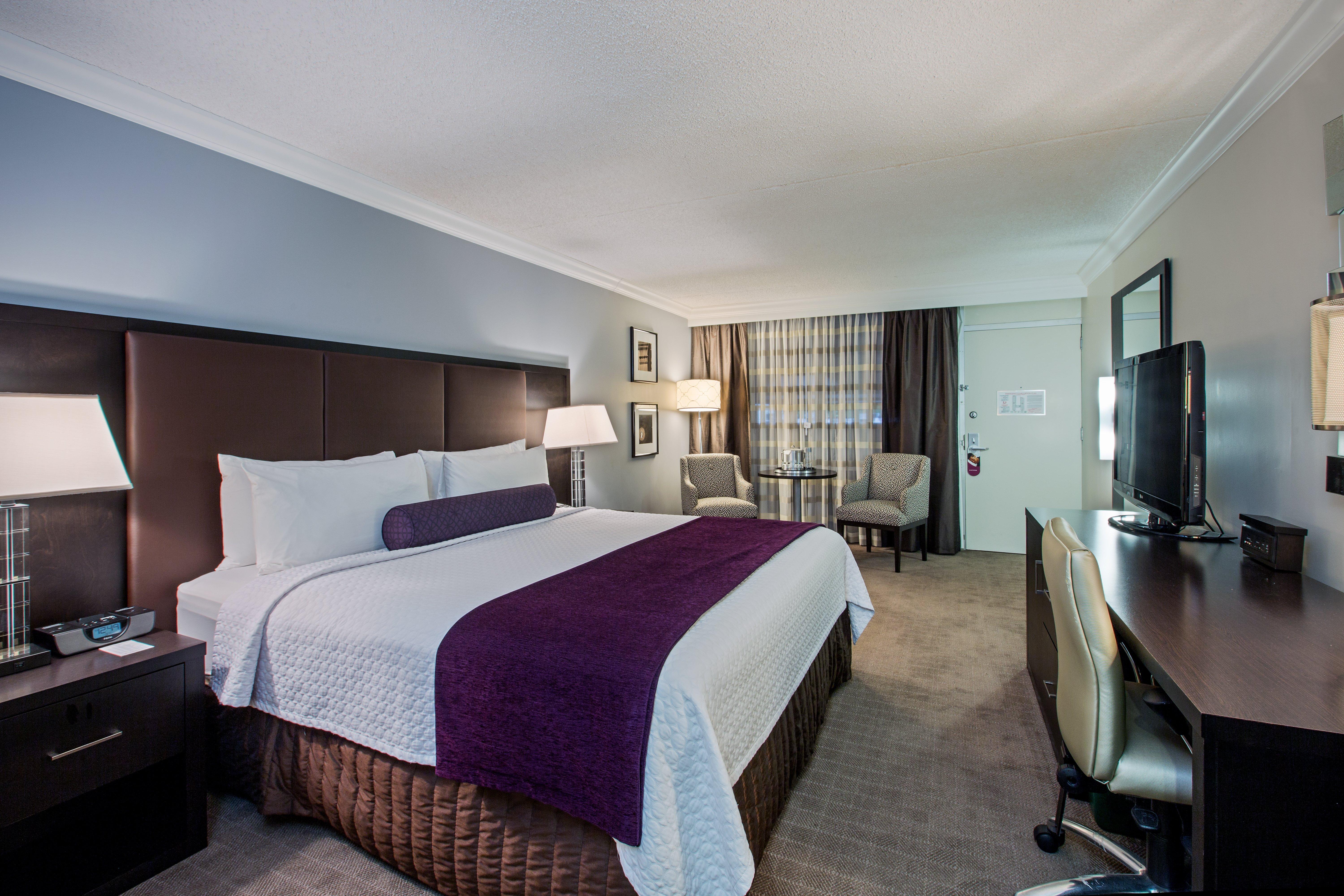 Crowne Plaza Suffern-Mahwah By Ihg Hotel Exterior photo